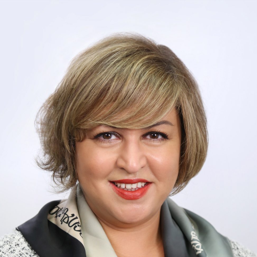 Angela Sassounian@2x